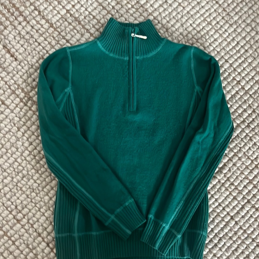 LL Bean Emerald Ski sweater with pocket